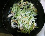 鶏肉とセロリのマヨ炒め作り方4写真