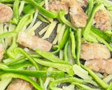バター風味で甘めのピーマン肉炒め作り方5写真