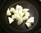 塩麹さんで★カブと豚肉の甘辛炒め作り方3写真