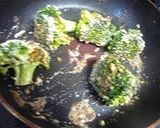 ブロッコリのマヨ粒マスタード炒め作り方3写真