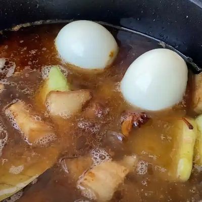 台湾滷肉飯｜氷砂糖と香辛料で作るルーローハン：工程7