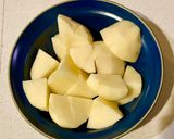練りものとじゃがいもの煮物作り方1写真