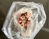 ちぎって丸めて焼くだけ♡豚と大葉のつくね作り方1写真