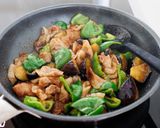 【豚バラなすとピーマンの生姜焼き】ご飯が進む♫作り方5写真