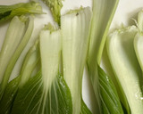 青梗菜と塩昆布のニンニク炒め作り方1写真