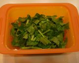 お弁当に☆ほうれん草のツナマヨおにぎり♡作り方1写真