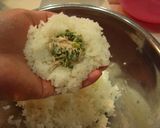 お弁当に☆ほうれん草のツナマヨおにぎり♡作り方3写真