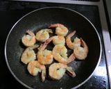 簡単なのに本格的！ご飯が進むエビチリ作り方3写真