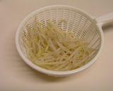 新玉ねぎ♪DE♪モリモリサラダ作り方1写真