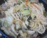 簡単♪野菜盛り沢山♥焼きうどん作り方5写真