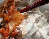 和えるだけ！鶏胸肉（蒸し鶏）とキムチのマヨ和え作り方2写真