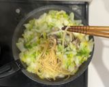 旨味凝縮！塩揉み白菜のワンパン和風パスタ作り方22写真