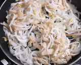 ごまたっぷり！ひじきと玉ねぎの炒め和え作り方3写真