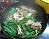 行者にんにくと豚バラ肉のスタミナ炒め作り方3写真