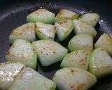フライパンで、鶏肉と大根のこっくり煮♪作り方3写真