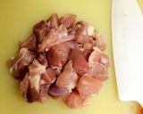 おやじ犬のご飯。鶏肉と豆苗の梅酢炒め作り方1写真