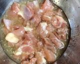 おやじ犬のご飯。鶏肉と豆苗の梅酢炒め作り方3写真