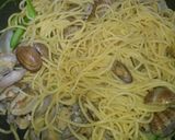 アサリとアスパラの塩パスタ温泉卵のせ作り方5写真