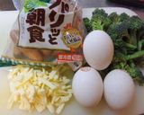 ブロッコリーとウインナーの卵とじ作り方1写真