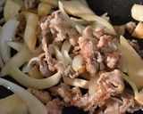 サツマイモ豚肉ひじきの煮物♪作り方3写真