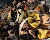 サツマイモ豚肉ひじきの煮物♪作り方4写真