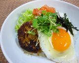 鶏つくねハンバーグｄｅ和風ロコモコ作り方2写真