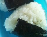 キャラ弁*三角おにぎりde 簡単パンダ作り方1写真