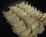 素人でも簡単♪絶対美味しい味付き餃子作り方5写真