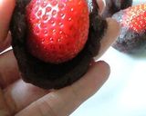 餅なしヘルシー◎ごま菓子いちご大福風作り方2写真