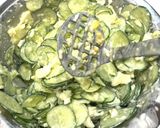 きゅうりと卵とはちみつチーズのサラダ作り方3写真
