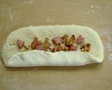 カリッ♪ウィンナーと胡桃のスティックパン作り方6写真