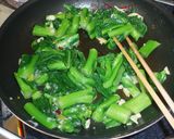 青菜の塩麹ペペロンチーノ風作り方3写真