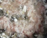 塩麹使用♪鶏ひき肉ときのこの生姜ごはん作り方5写真