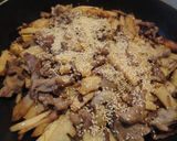 ごまたっぷり☆筍と豚肉の簡単炒め♪作り方6写真