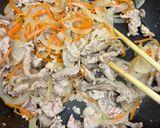 コク旨オイスター醤油肉野菜炒め作り方5写真