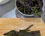 醤油麹で⭐︎筍とワラビの炒めもの作り方1写真