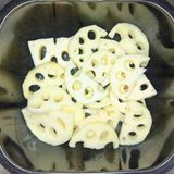 柔らか鶏むね肉と蓮根のごま甘辛だれ焼き★七味がけ作り方2写真