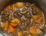 赤ワインでじっくり煮込んだ牛ほほ肉ビーフシチュー作り方5写真