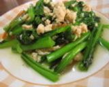 小松菜と鶏挽肉の炒め物作り方4写真