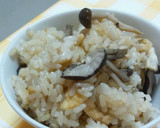簡単炊飯器任せ☆鶏ごぼうの炊き込みご飯作り方5写真