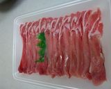 豚しゃぶ肉のオレンジジュース煮作り方1写真