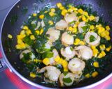ベビーホタテとスモークチーズのおにぎり作り方3写真