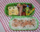 玉子焼きが変身♪スポンジボブ♪キャラ弁作り方4写真