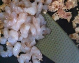 簡単☆揚げない＊鶏ひき肉とえびの春巻き作り方3写真