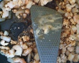 簡単☆揚げない＊鶏ひき肉とえびの春巻き作り方5写真