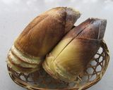 旬の味覚♪皮ごと蒸し焼きで❤焼たけのこ❤作り方1写真