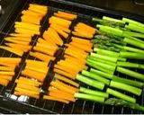 彩りおかず♡野菜の肉巻き作り方2写真