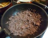 塩麹でしっとり美味しい☆そぼろ丼作り方1写真