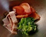 ＊ほうれん草とベーコントマトのパスタ＊作り方1写真