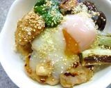 鶏と野菜と温泉卵の塩麹丼作り方10写真